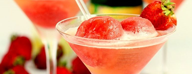 Sparkling Strawberry Sorbet (7-Minute Recipe)
