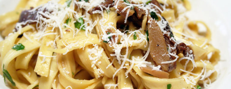 Fettuccine with Wild Mushrooms & Prosciutto