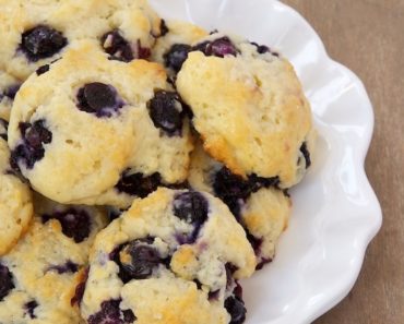 Quick Blueberry Cream Cookies (10-Minute Recipe)