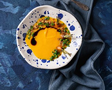 The Best Pumpkin and Carrot Soup Recipe