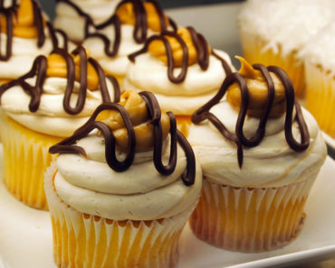 Banana and Peanut Butter Cupcakes